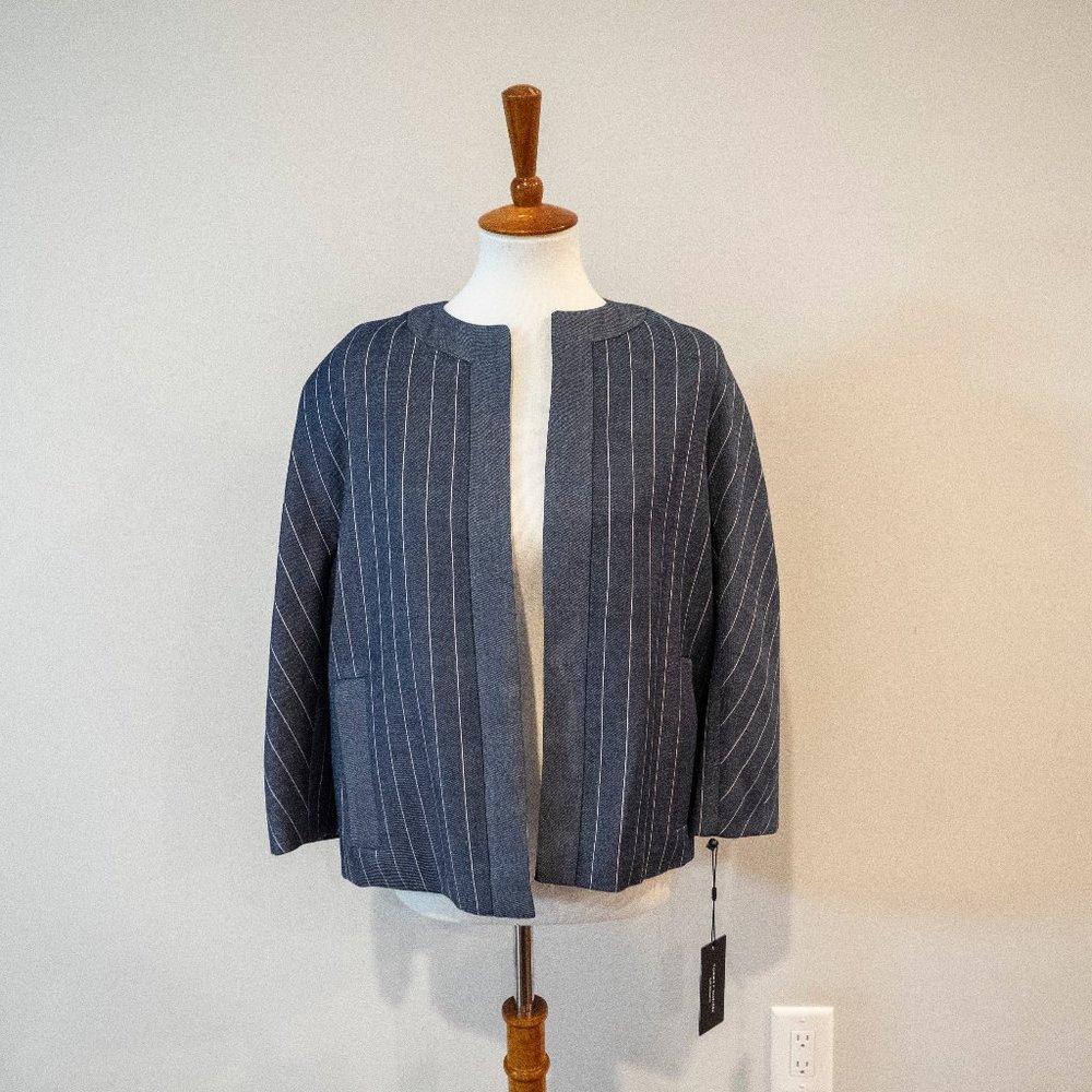 Tommy Hilfiger blazer suit striped blue size 4